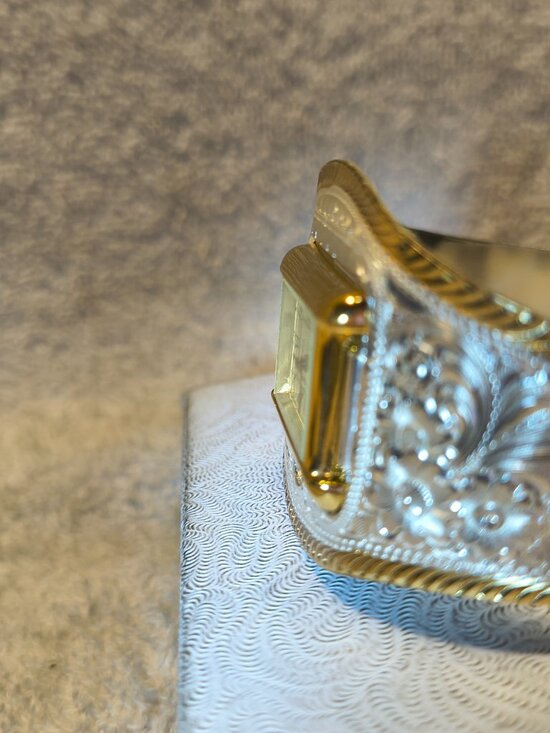 Montana Silversmiths Cuff Watch Silver Flower Filigree Gold New Bat Mint !! +Box main image 10